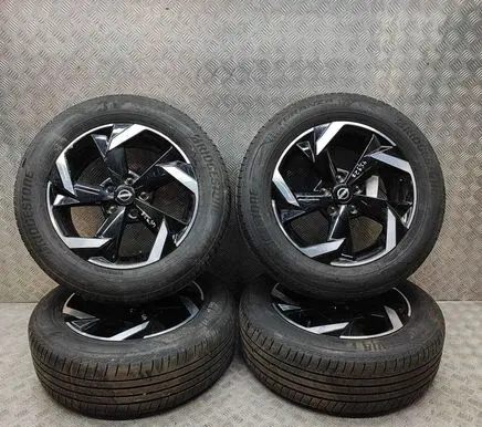 Nissan Juke II F16 R17 alloy rim D0C006PD1A