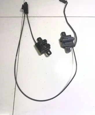 Volvo V60 Engine bonnet/hood lock/catch 31425844