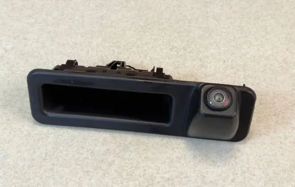 BMW 5 G30 G31 G38 Tailgate/trunk/boot exterior handle 7381868 7944131