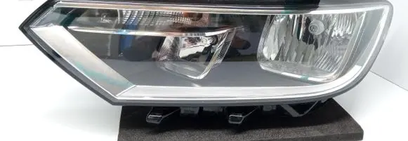 Volkswagen PASSAT B8 Headlight/headlamp