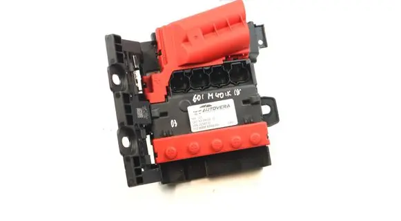 BMW X3 G01 Current control relay 6841701 BMPP92F218