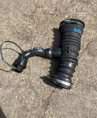 Citroen C4 I Intercooler hose/pipe