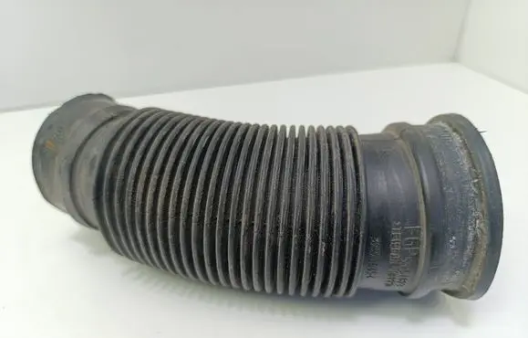Saab 9-3 Ver2 Air intake hose/pipe 55354823