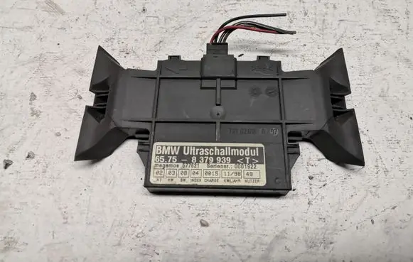 BMW 5 E39 Alarm control unit/module 65758379939