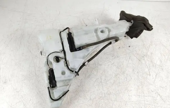 BMW X6 F16 Windshield washer fluid reservoir/tank 7292425