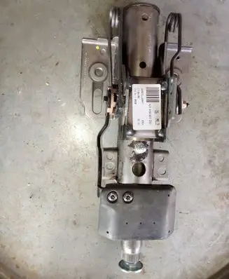 Volkswagen Golf IV Steering wheel axle 1J1419501DC