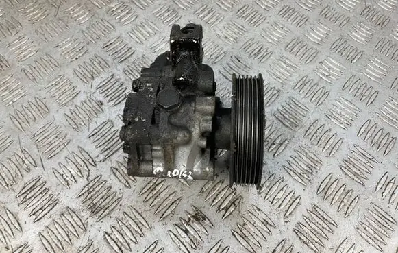 Subaru Outback Power steering pump