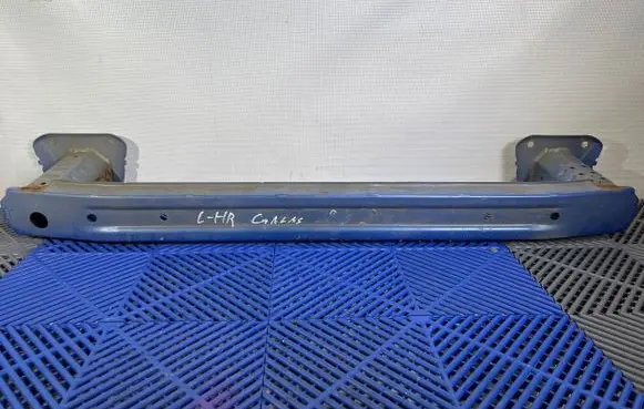 Toyota C-HR I Rear beam 