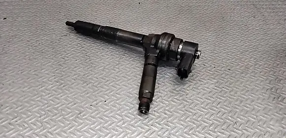 Opel Astra H Fuel injector 0445110175