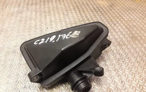 Intake resonator