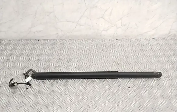 Skoda Superb B8 (3V) Tailgate strut 3V9827852B