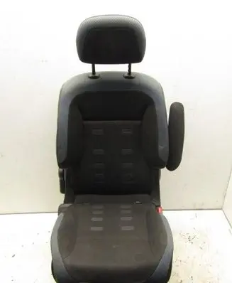 Honda Civic X Front passenger seat 3566