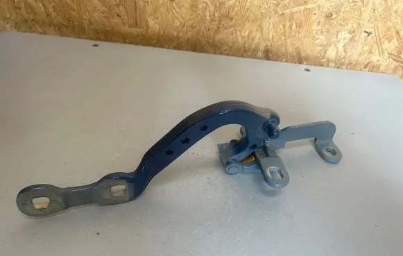 BMW iX3 G08 Tailgate/trunk/boot hinge 7397315