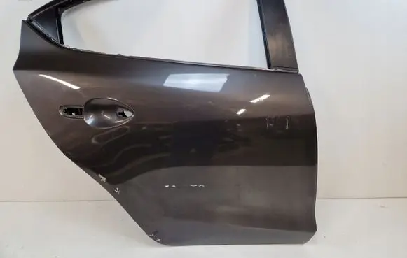 Mazda 3 III Rear door BJS772010