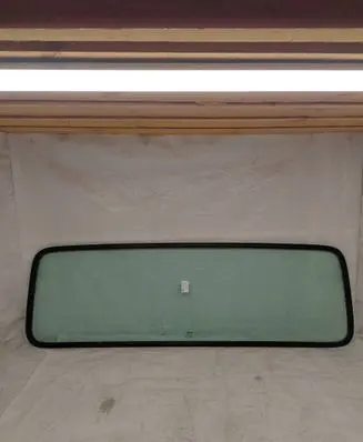 Iveco Daily 5th gen Rear windscreen/windshield window 43R00048 AS2M68