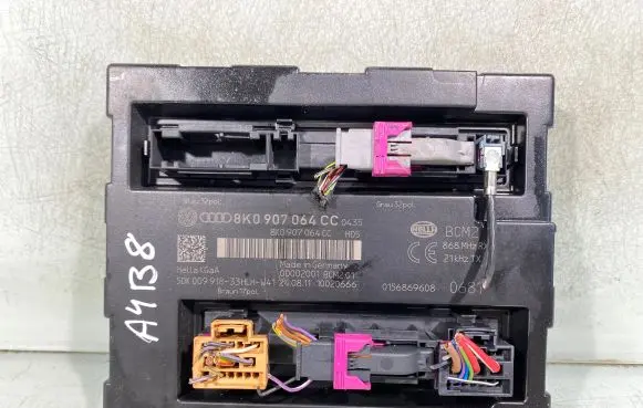 Audi A4 S4 B8 8K Comfort/convenience module 8k0907064cc 00002001bcm201
