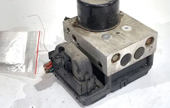 Audi A2 ABS Pump 8Z0614517C