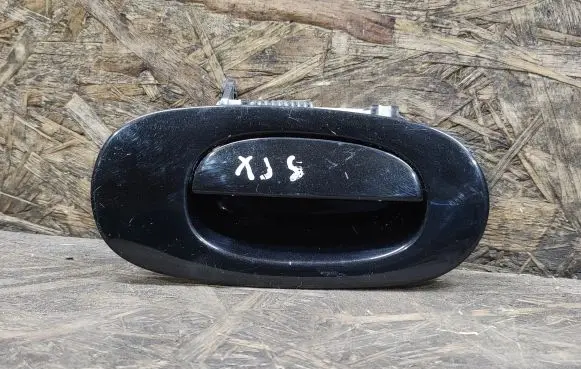 Jaguar XJS Rear door exterior handle R20193