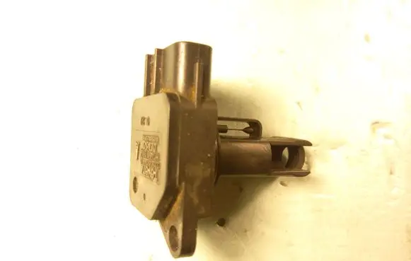 Toyota RAV 4 (XA30) Mass air flow meter 2220430010 1974002110