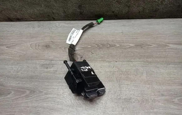 Volvo V70 Ignition lock 6G9N11572BK