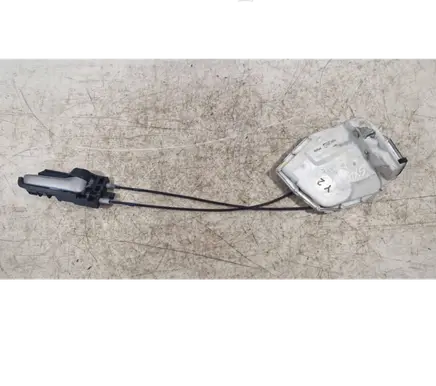 Suzuki SX4 Rear door lock