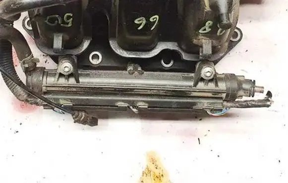 Skoda Fabia Mk1 (6Y) Fuel main line pipe 03e971824