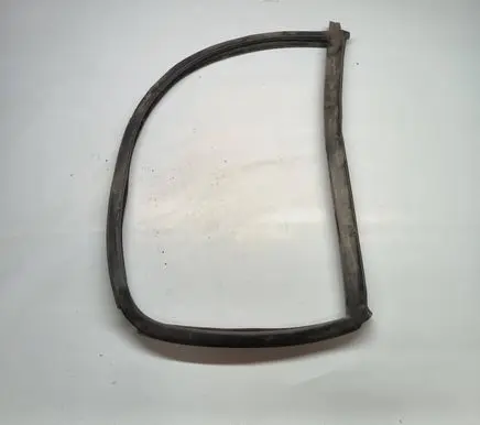 Citroen Jumper Rubber seal front door window/glass 