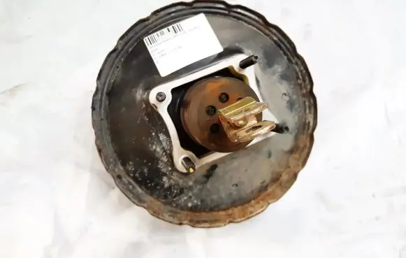 Hyundai Matrix Brake booster