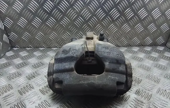 Volkswagen Multivan T5 Front brake caliper 7E0105A