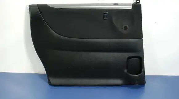 Mazda MPV II LW Door card panel trim set 
