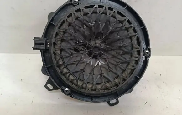 Citroen DS7 Crossback Rear door speaker