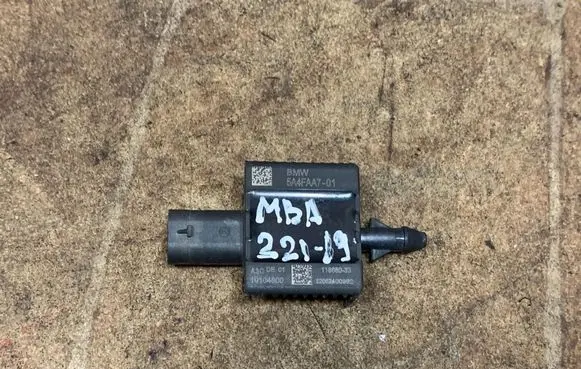 BMW i4 Airbag deployment crash/impact sensor 5A4FAA7