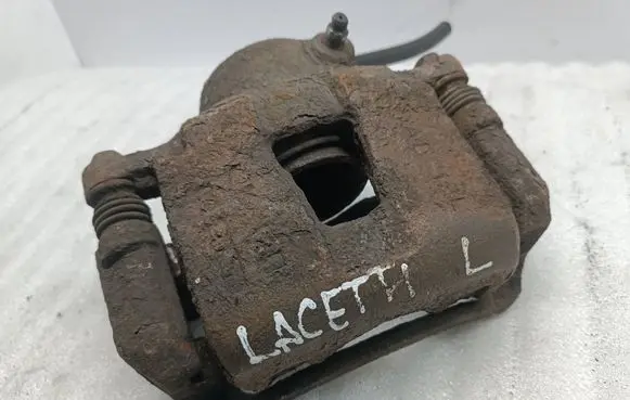 Chevrolet Lacetti Front brake caliper