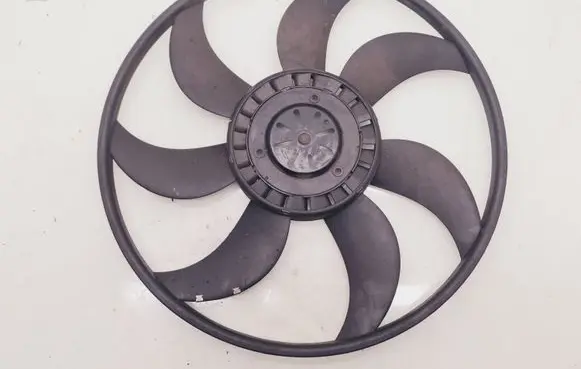 BMW X3 F25 Fan impeller 931264101