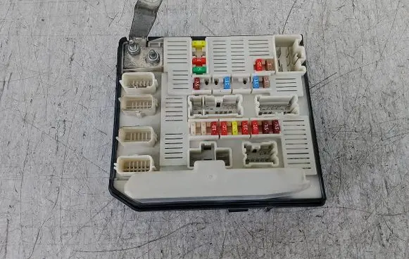 Renault Scenic II - Grand scenic II Central body control module 