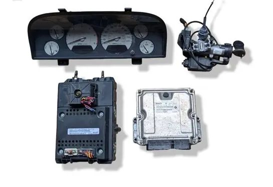 Jeep Grand Cherokee (WJ) Engine ECU kit and lock set 0281010293 P56044356AC