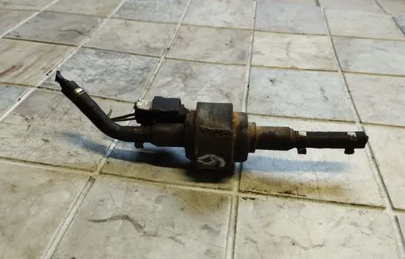 Volkswagen Touareg I Webasto circulation pump for autonomous heater 221000500400