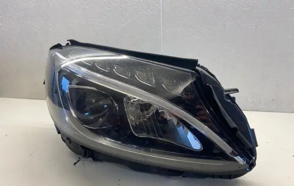 Mercedes-Benz C W205 Headlight/headlamp A2059063803 35303532 LE12A6295