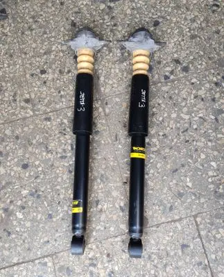 Volkswagen Jetta VI Rear shock absorber/damper