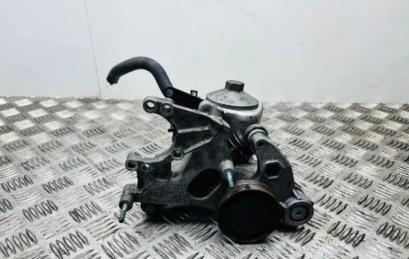 Audi A6 S6 C5 4B Power steering pump mounting bracket 059145169