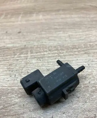 BMW 5 E60 E61 Turbo solenoid valve 1742712 04T337