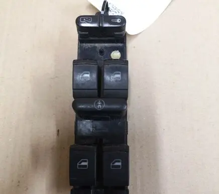 Volkswagen Golf IV Electric window control switch 1J4959857B