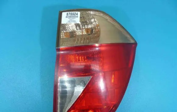 Honda FR-V Rear/tail lights E110927 IMPRK876924