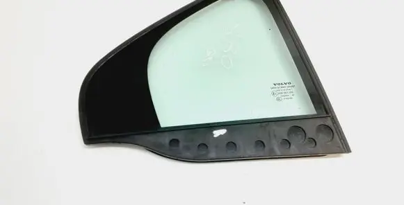 Volvo S80 Rear vent window glass 30779889