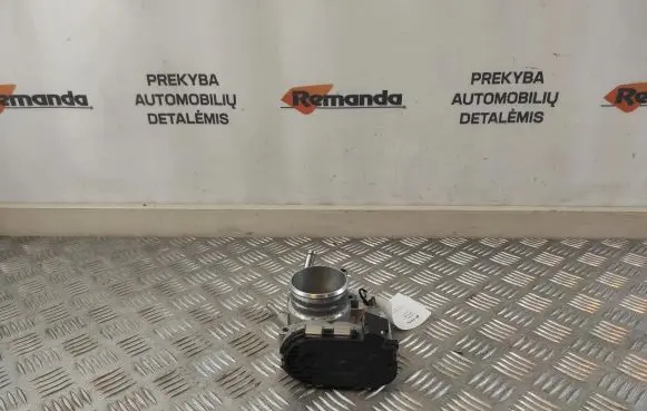Hyundai ix20 Throttle body valve 351002B152