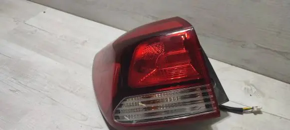 KIA Rio Rear/tail lights