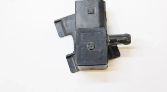 BMW 3 E90 E91 Exhaust gas pressure sensor 7805152