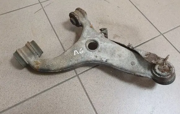 Rear upper control arm/wishbone