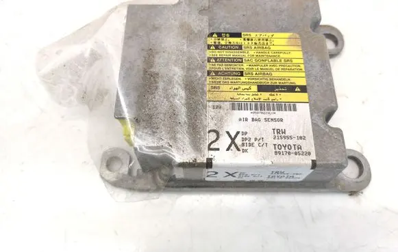 Toyota Avensis T250 Airbag control unit/module 8917005220 215955102