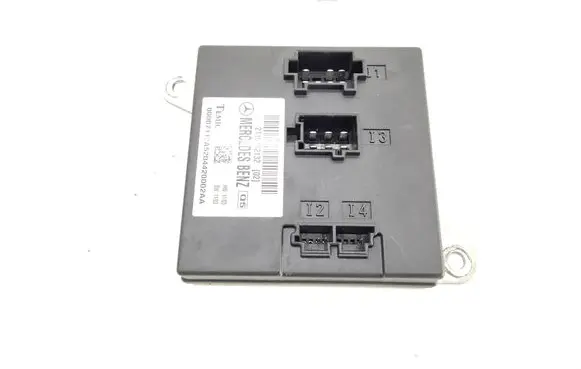 Mercedes-Benz E W211 Comfort/convenience module 2115452132